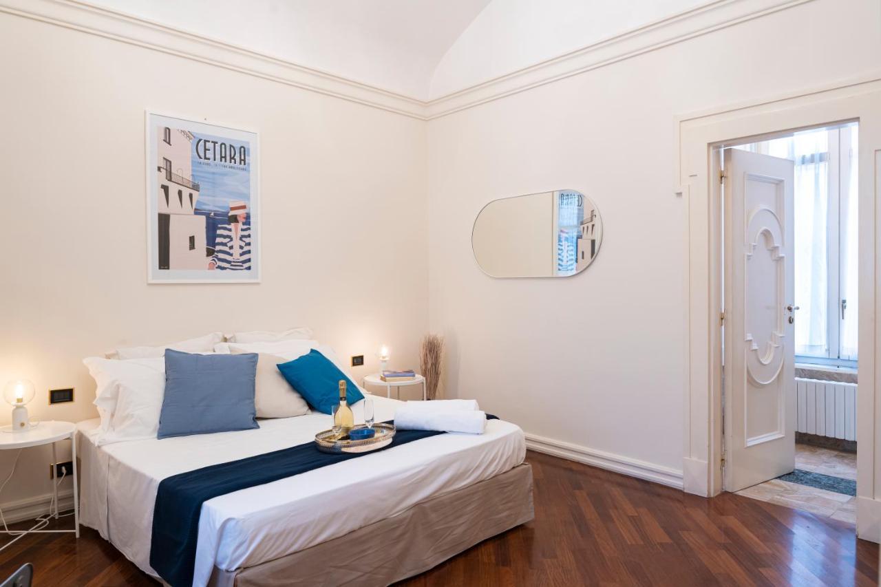 Bella Domus Suites 萨莱诺 外观 照片